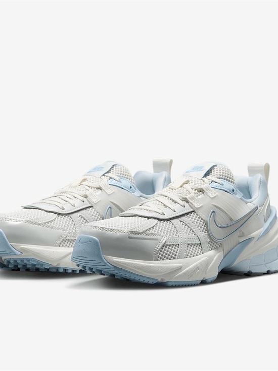 Nike Shoes - Nike Women’s White & Light Blue Mesh Runner